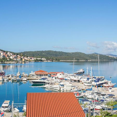 Seaside Apartments With A Swimming Pool Okrug Gornji, Ciovo - 11374 Trogir Eksteriør billede