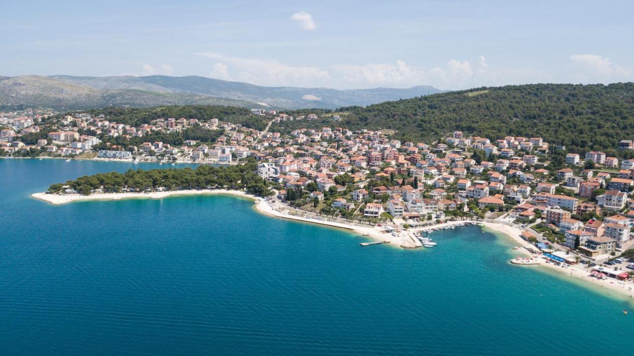 Seaside Apartments With A Swimming Pool Okrug Gornji, Ciovo - 11374 Trogir Eksteriør billede