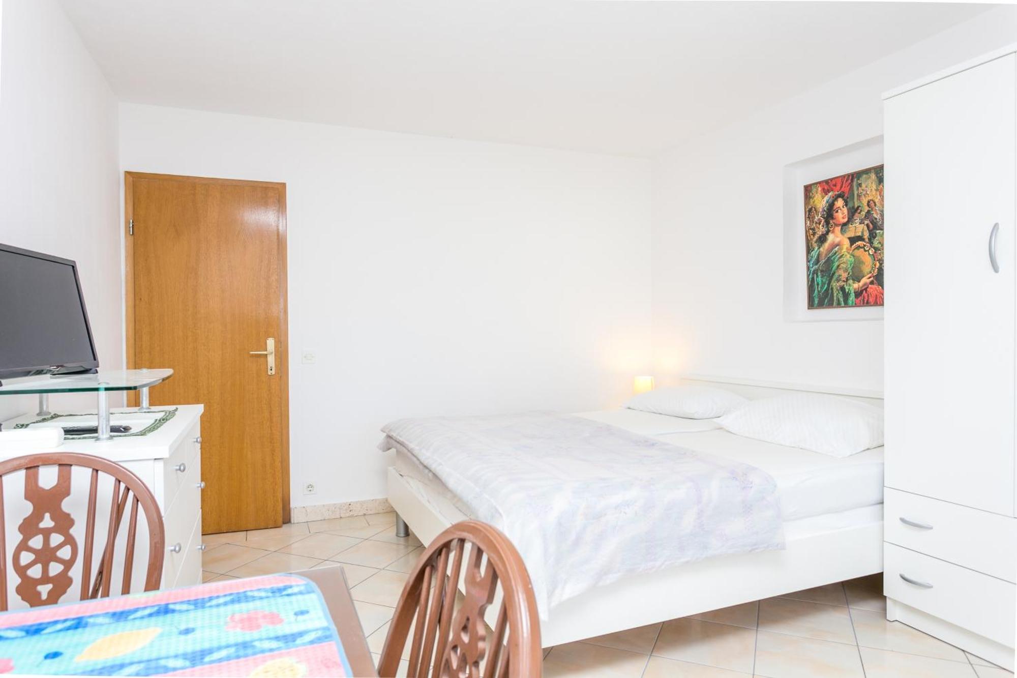 Seaside Apartments With A Swimming Pool Okrug Gornji, Ciovo - 11374 Trogir Eksteriør billede