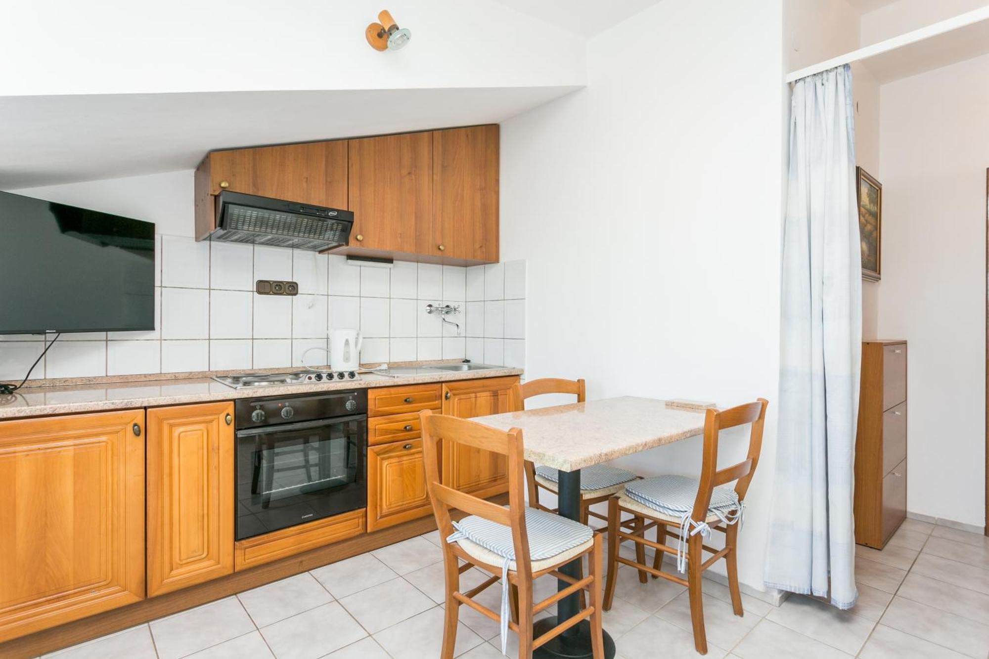 Seaside Apartments With A Swimming Pool Okrug Gornji, Ciovo - 11374 Trogir Eksteriør billede